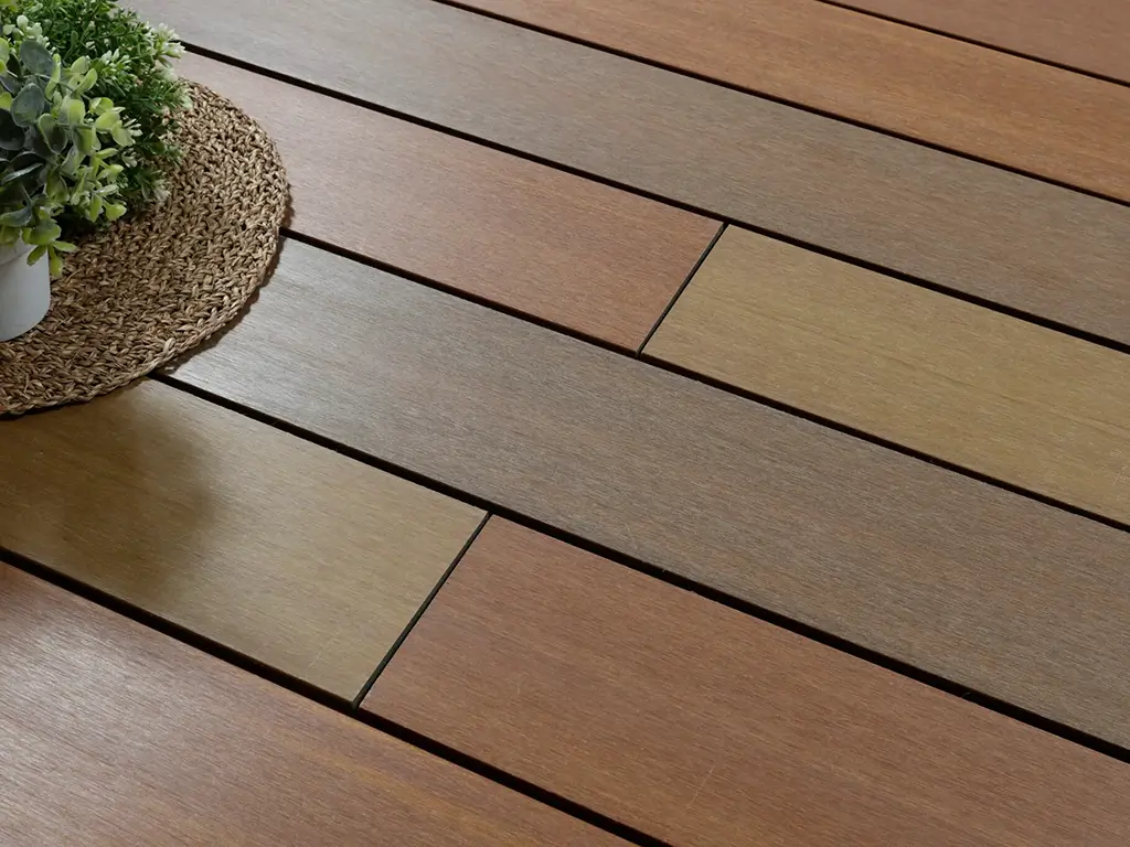 Deck WPC Ipe Exotics Fiberdeck - Client Comercial